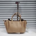 حقيبة جلد شبابية