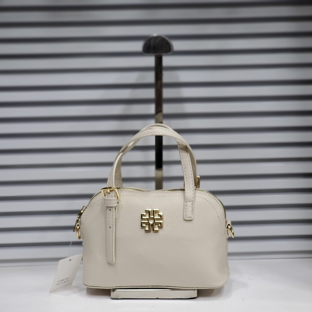 حقيبة جلد شبابية