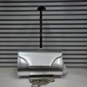 حقيبة جلد شبابية