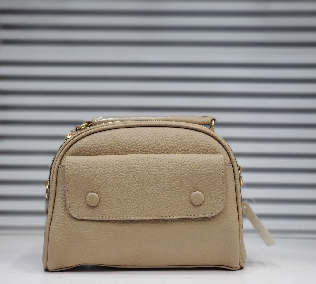 حقيبة جلد شبابية