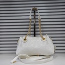 حقيبة جلد شبابية