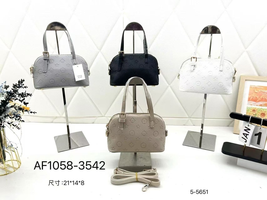 حقيبة شبابية لويزفيتون